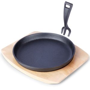 Patelnia do serwowania żeliwna z deską LITINA 22 cm 2 el. 159607 Patelnia do serwowania żeliwna z deską LITINA 22 cm 2 el. 159607